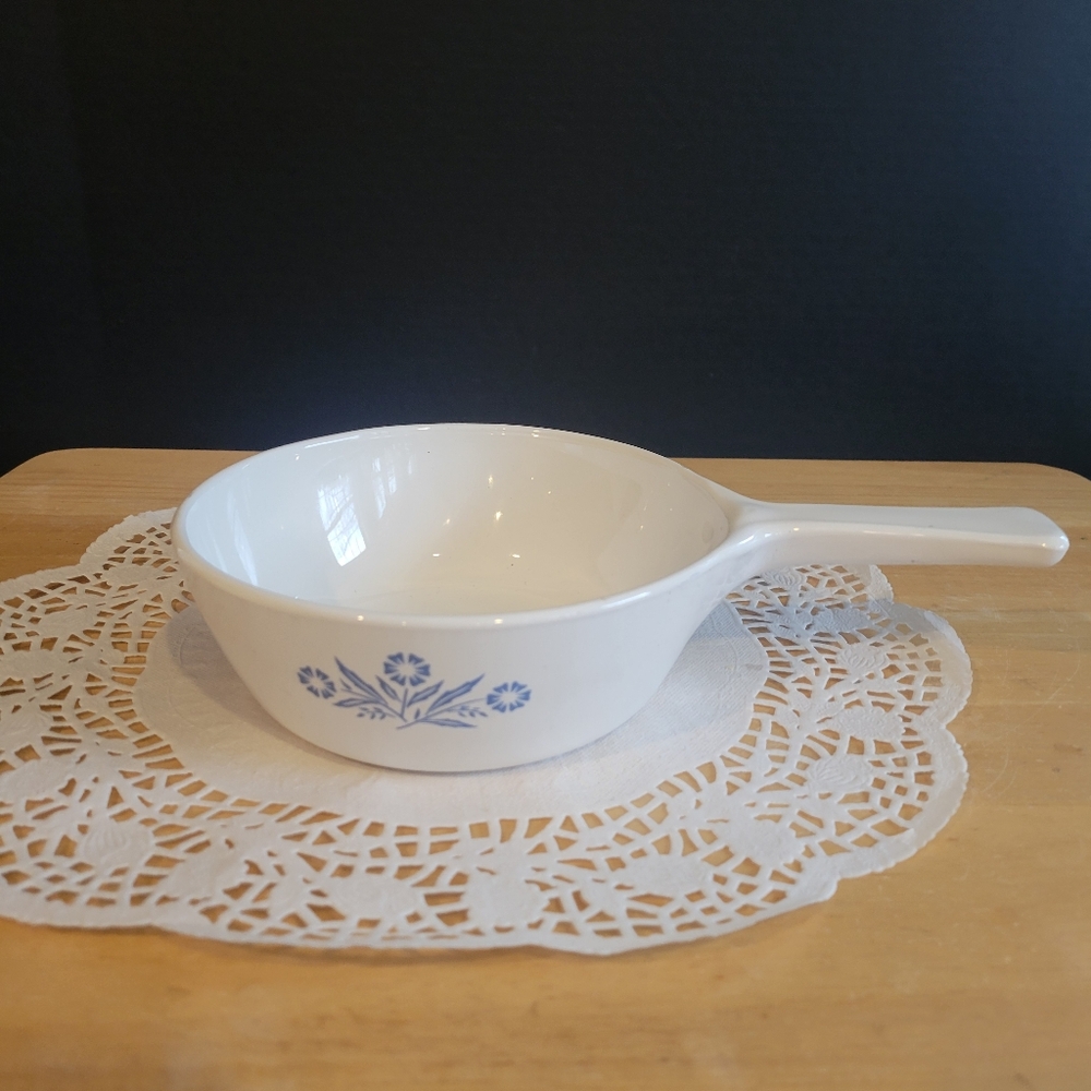 Vintage Corningware Blue Coneflower Sauce Pan 1 pt P-81-B
